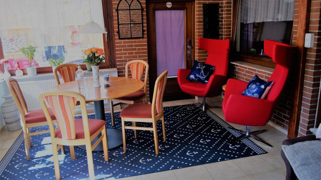 Hus Finkwarder Apartment บือซุม ภายนอก รูปภาพ
